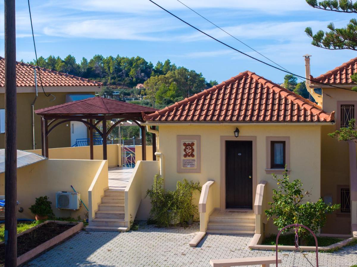 Minas Studios Lassi  Bagian luar foto