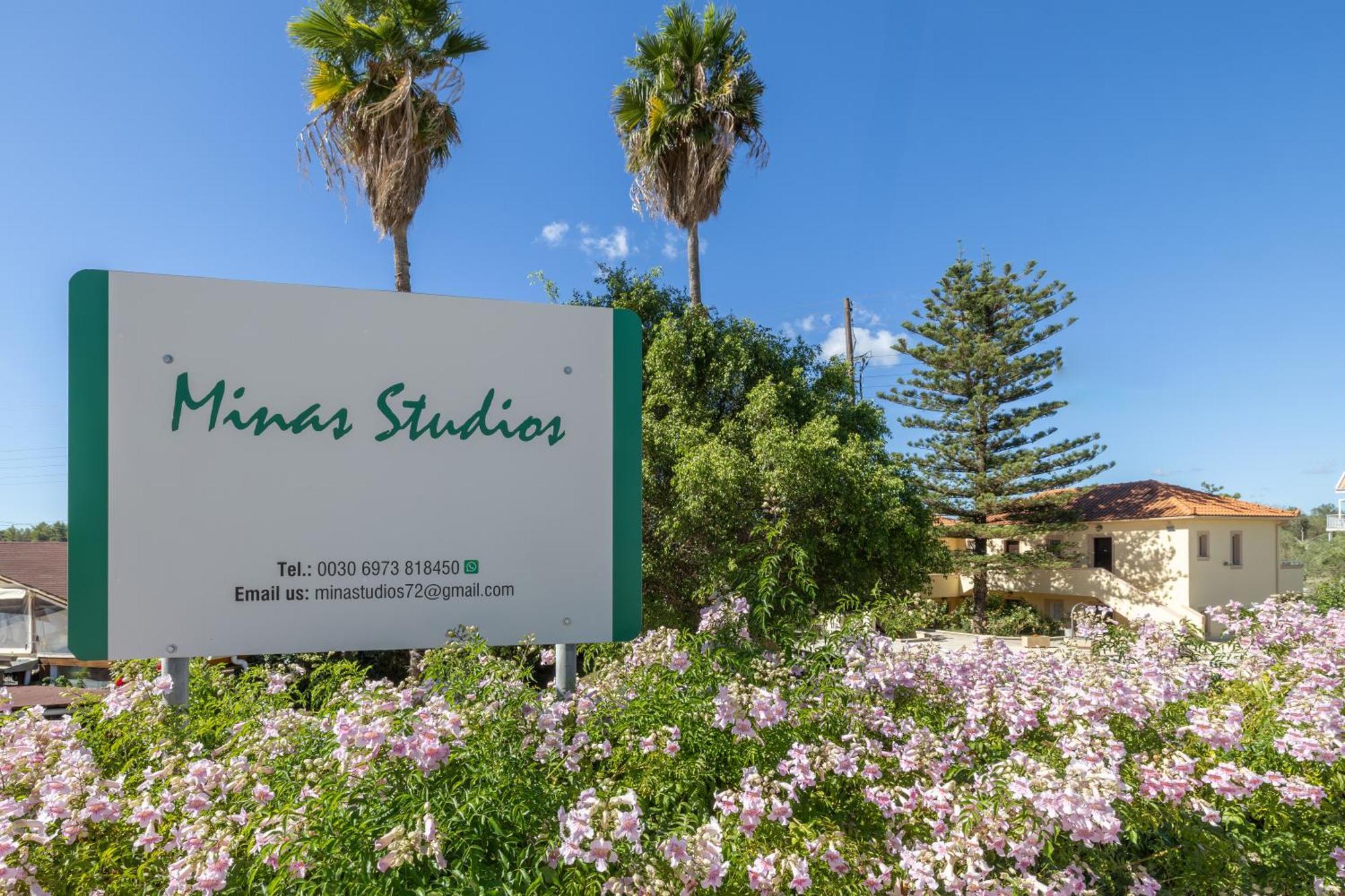 Minas Studios Lassi  Bagian luar foto